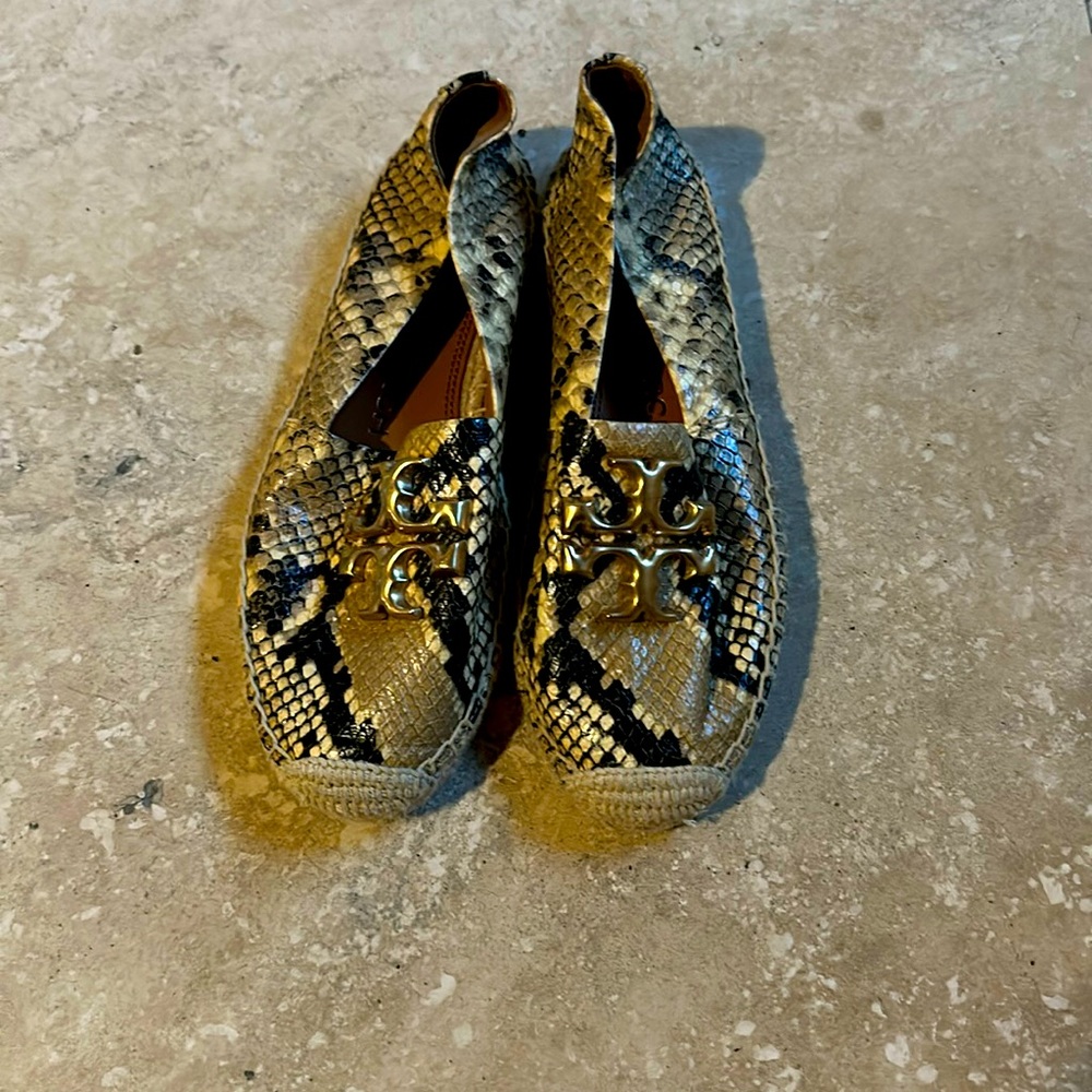Like New Tory Burch Spadrilles size 6!!